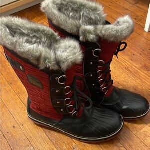 Women's Red and Black Winter Boots